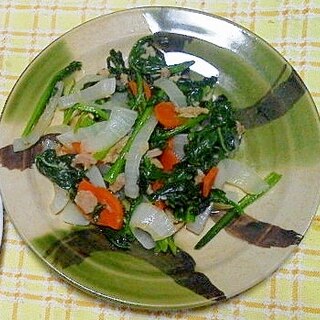 小松菜とシーチキンの炒め物